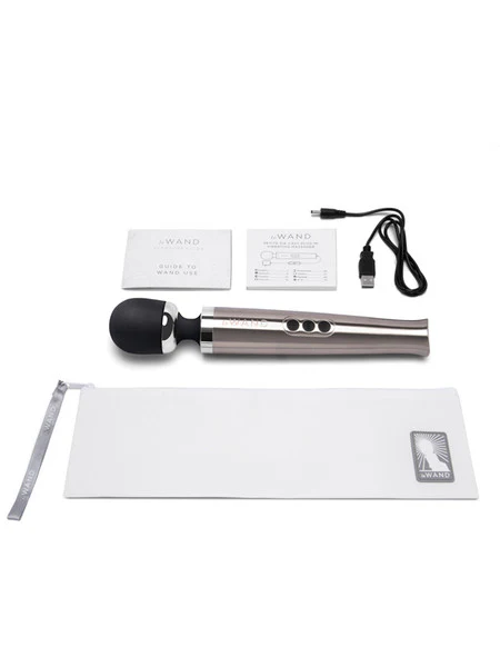 Le Wand Die Cast Rechargable Massager Silver - Image 5