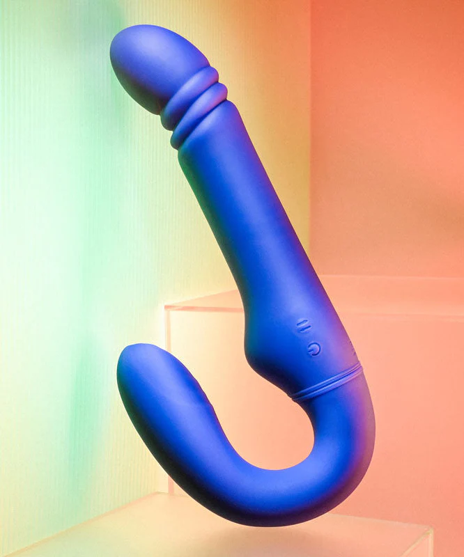 Adam & Eve Eve's Ultimate Thrusting Strapless Strap-On - Image 7