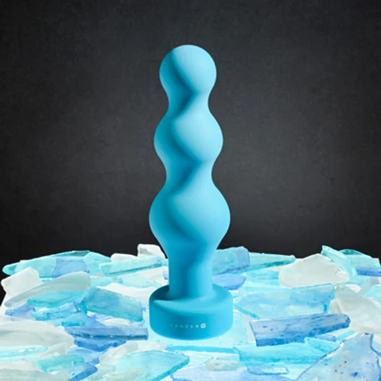 Gender X Plugged Up - Image 4