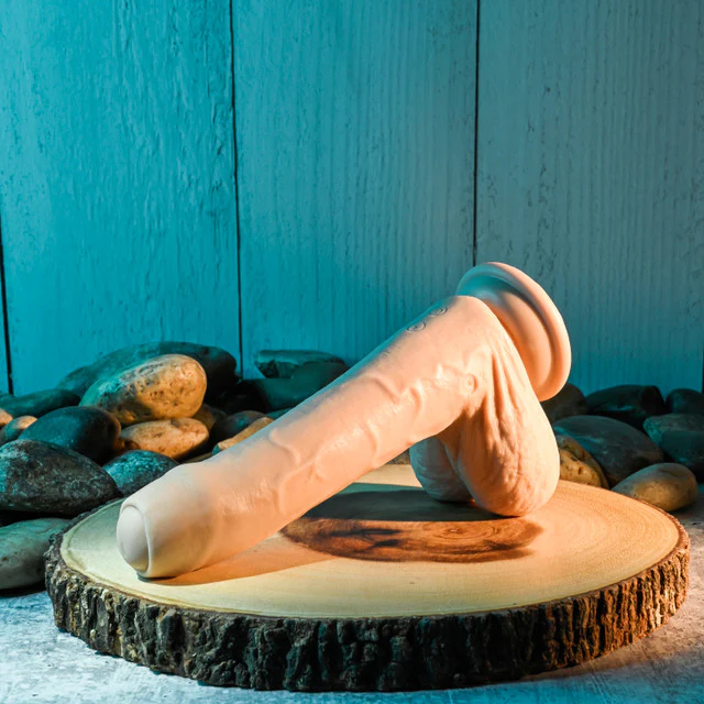 Evolved Peek A Boo Dildo Light - Image 7