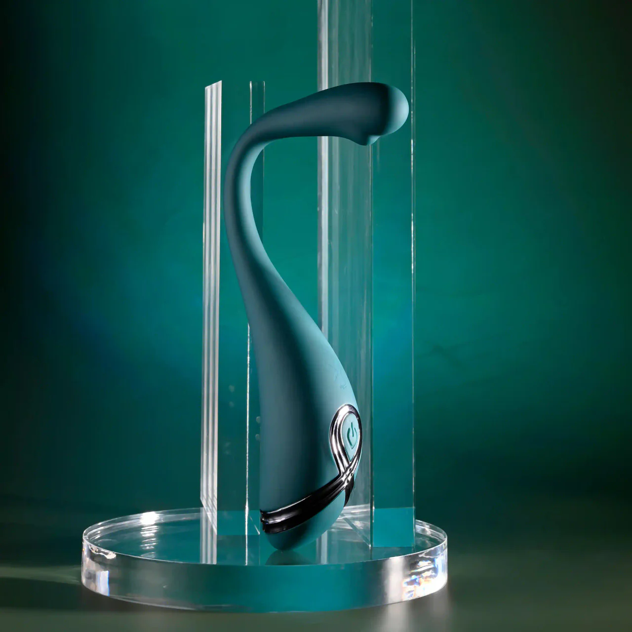 Playboy Pin Point Perfection - Image 5