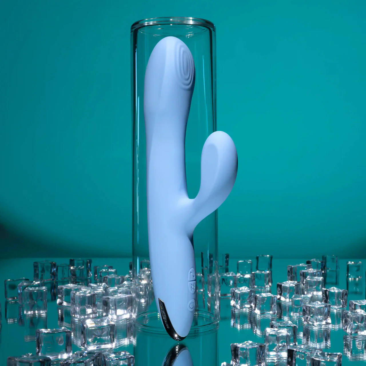 Playboy Up & Away Rabbit Vibe - Image 8